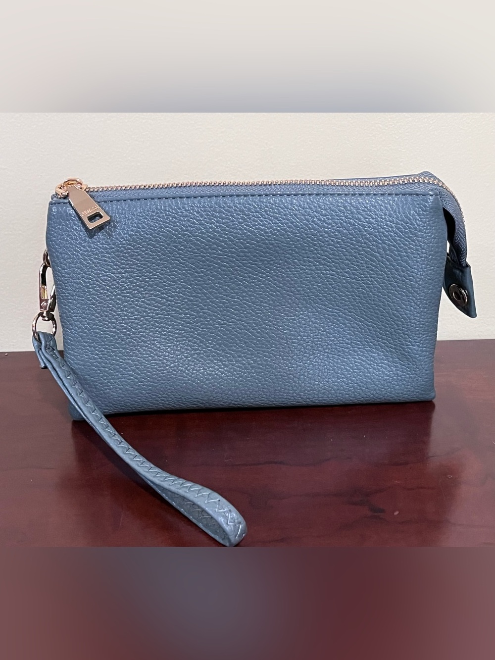 Pebbled Leather Wristlet Clutch in Slate Grey